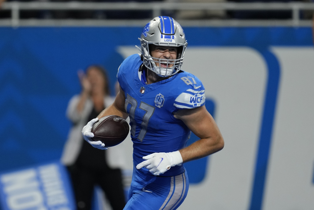 Sam LaPorta named to Pro Football Focus' NFL First-Quarter All-Pro Team