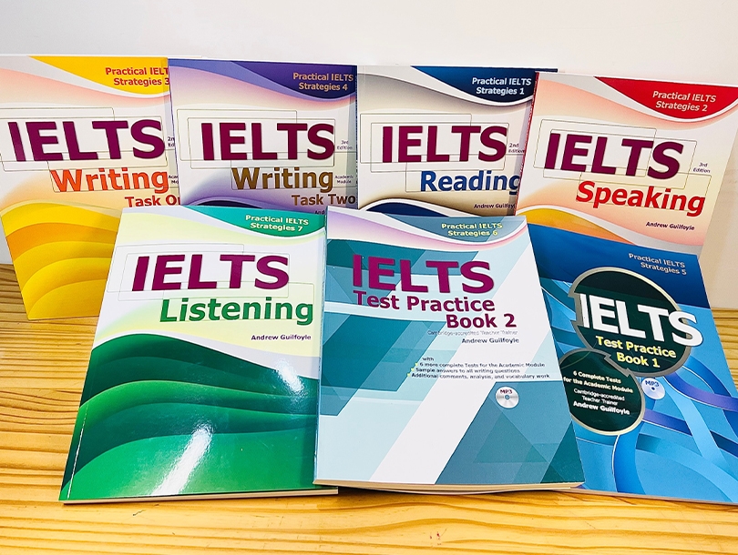 出版了7本雅思著作（Practical IELTS Strategies系列-聽、說、讀、寫作一、寫作二、 模擬試題書Book1&2），於台灣各大書局及網路平台銷售