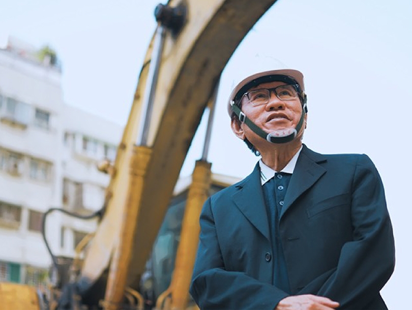 胡偉良博士與品嘉建設建築施工合照