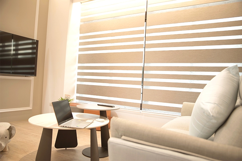 智能窗簾安裝設計，由悠閣智能傢飾館提供