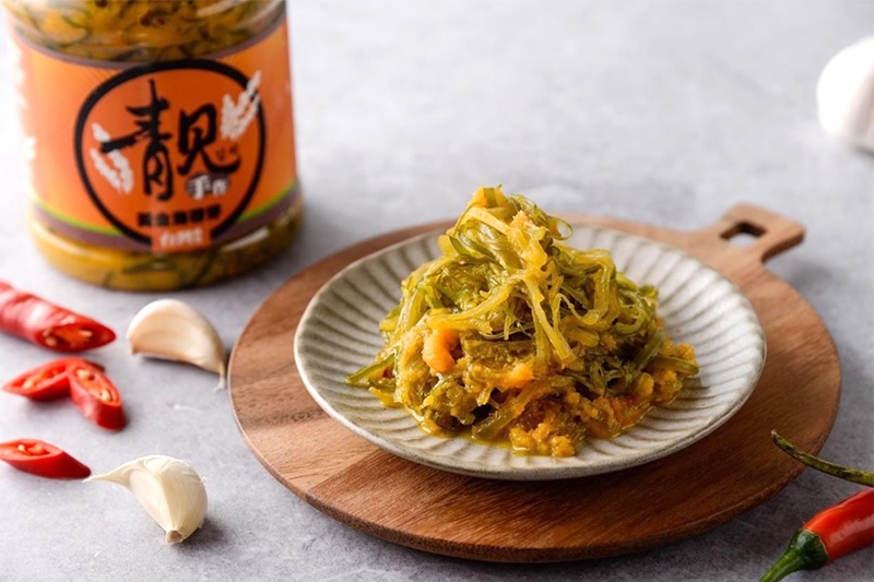 圖中商品為黃金海帶芽絲（原味、辣味），圖片由靚 手作 韓式泡菜提供