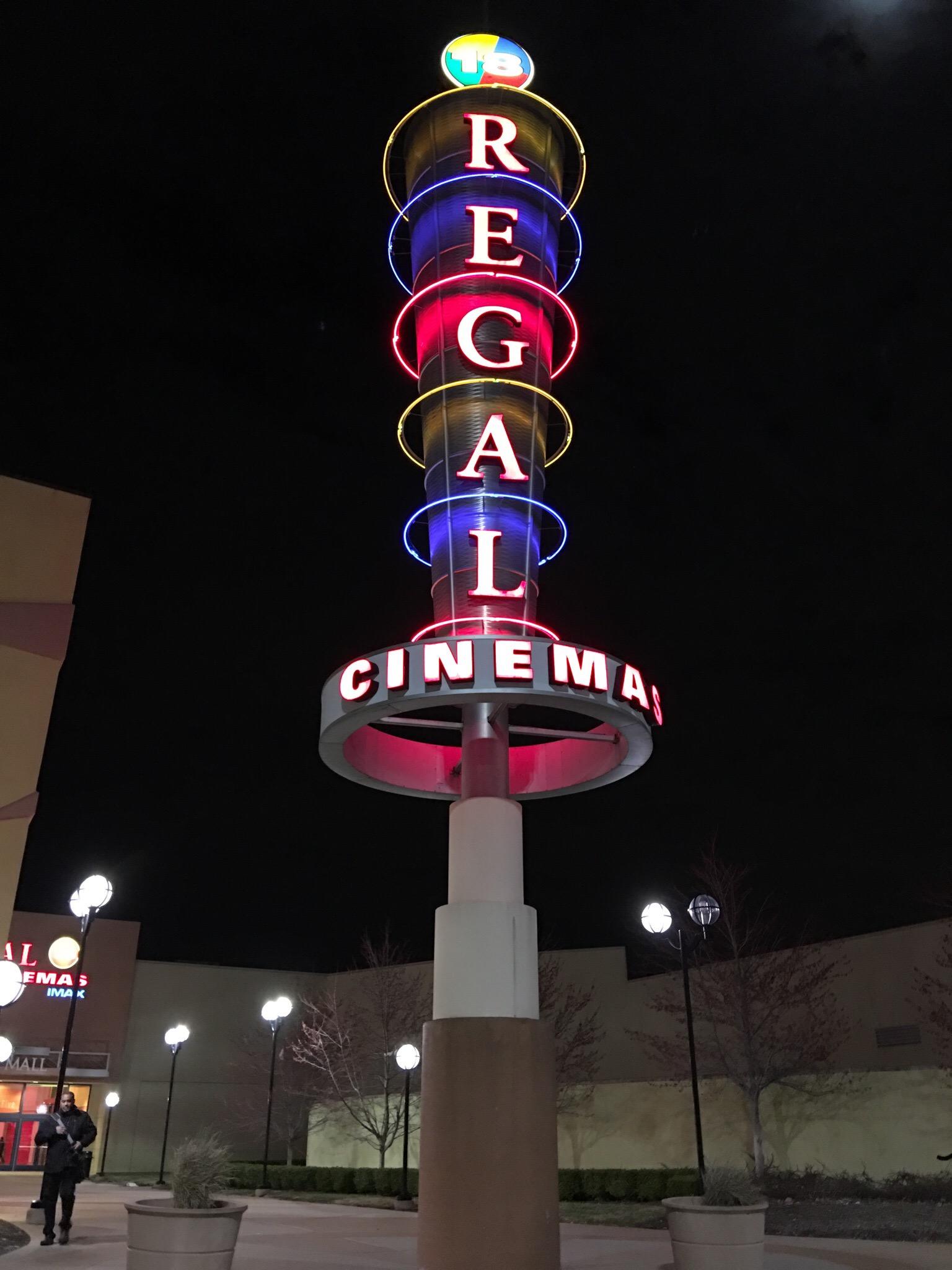 Regal Cinemas St Louis Mills Stadium 18 IMAX Movie Theater in Hazelwood | Regal Cinemas St Louis ...