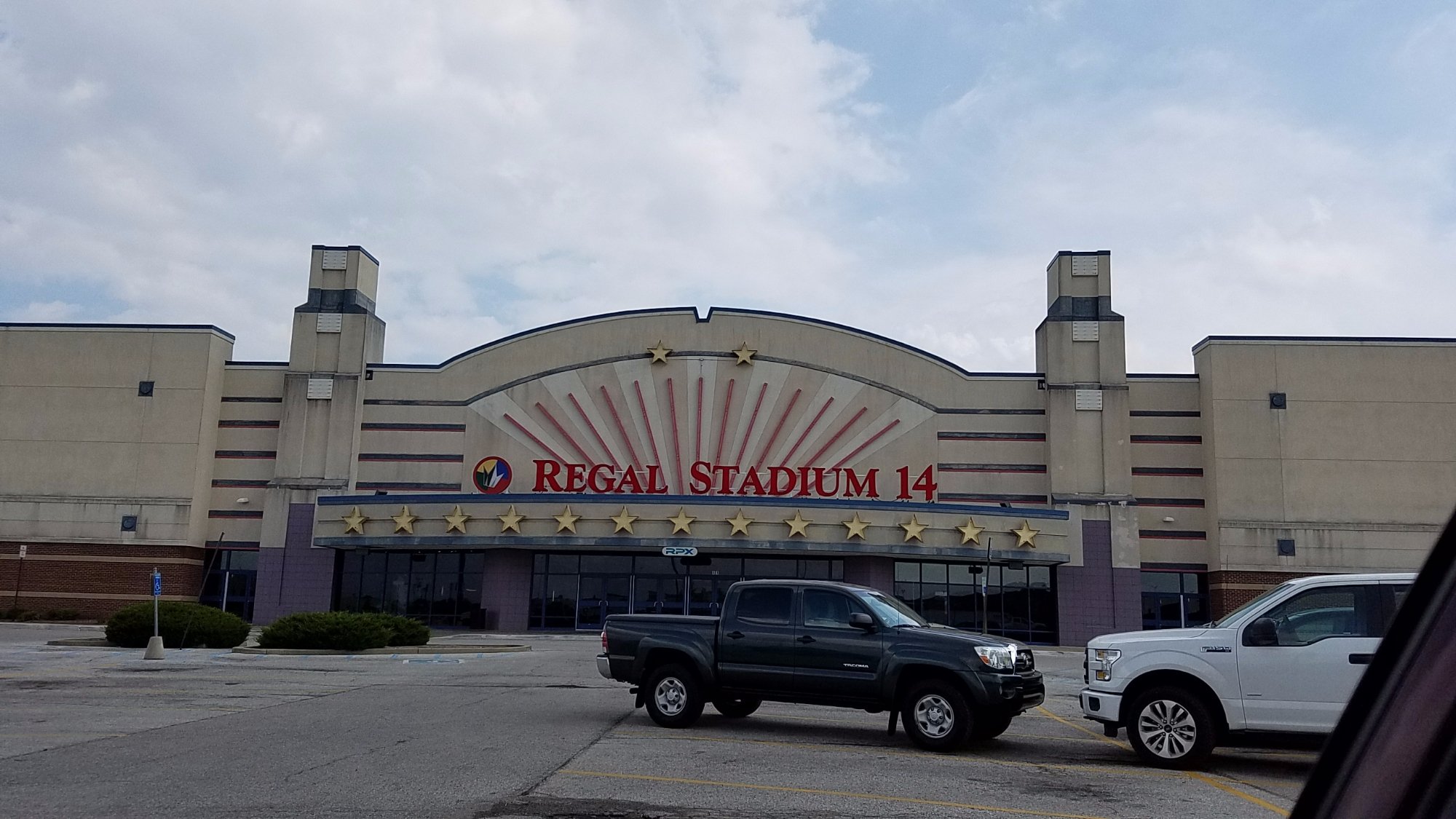 greenwood indiana la fitness