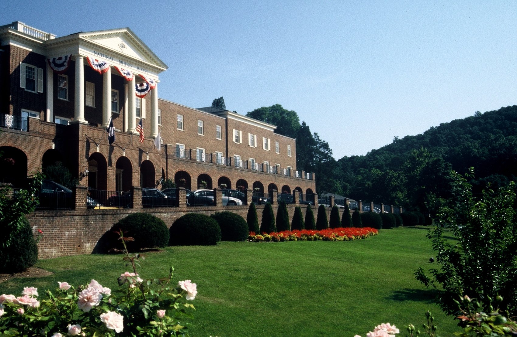 Natural Bridge Historic Hotel Conference Center In Natural Bridge   2da2e70195a4aeb9ac5dfb03551bf521 