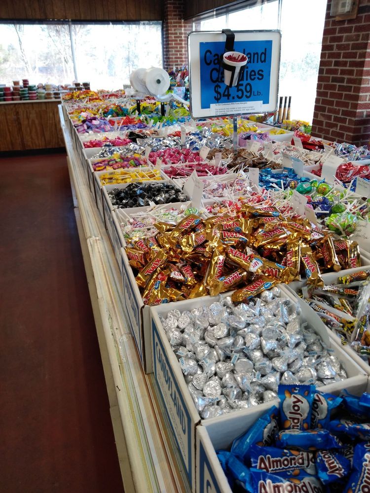 Farmers Market Candyland in Oakland Farmers Market Candyland 12679 Garrett Hwy, Oakland