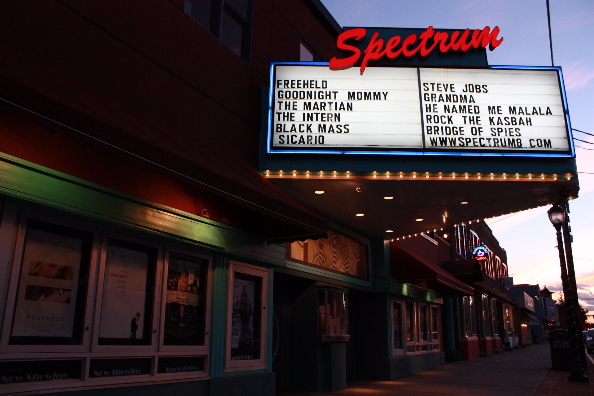 Spectrum 8 Theater in Albany | Spectrum 8 Theater 290 ...