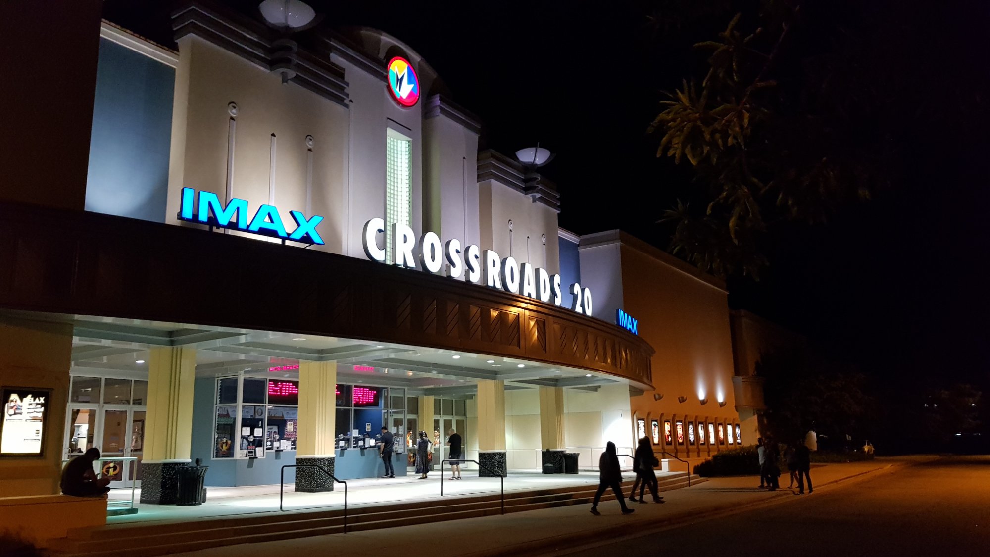 Regal Crossroads Stadium 20 & IMAX in Cary | Regal Crossroads Stadium