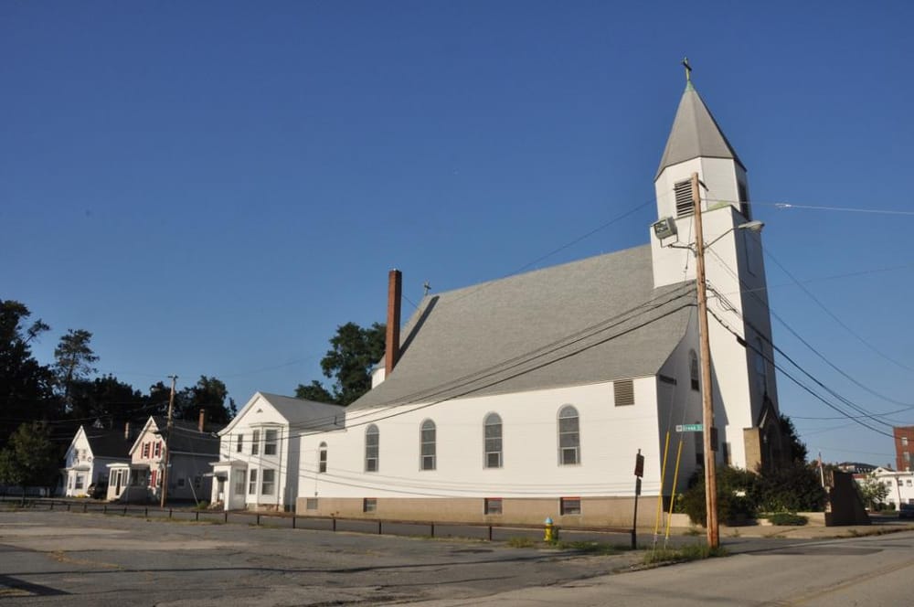 St Stanislaus FSSP Catholic Church in Nashua St Stanislaus FSSP