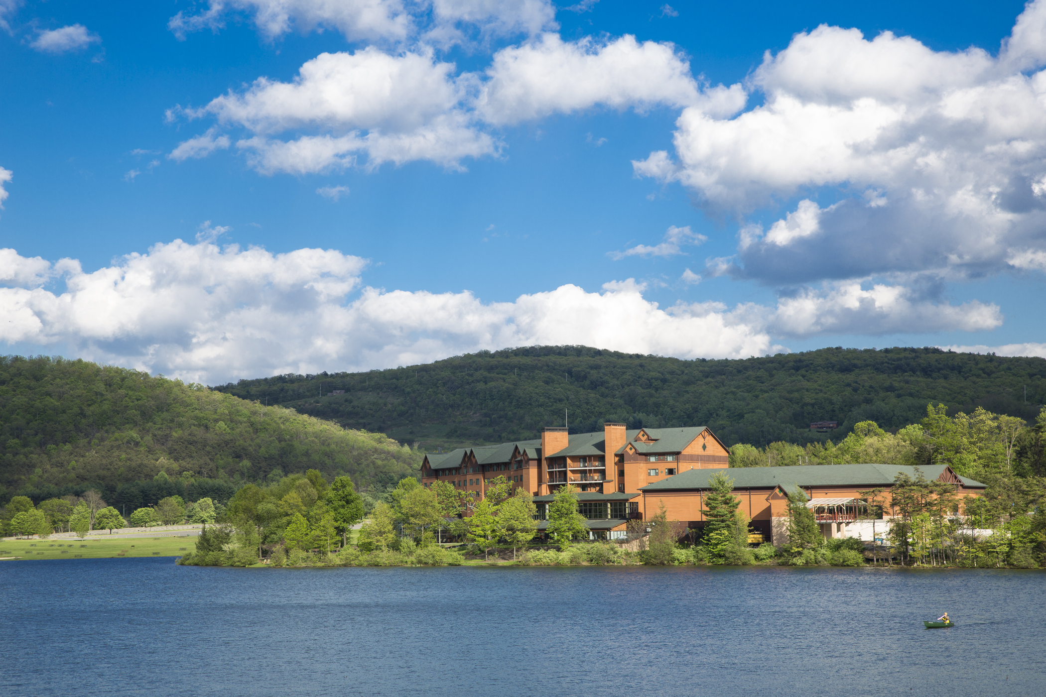 cost of rocky gap casino