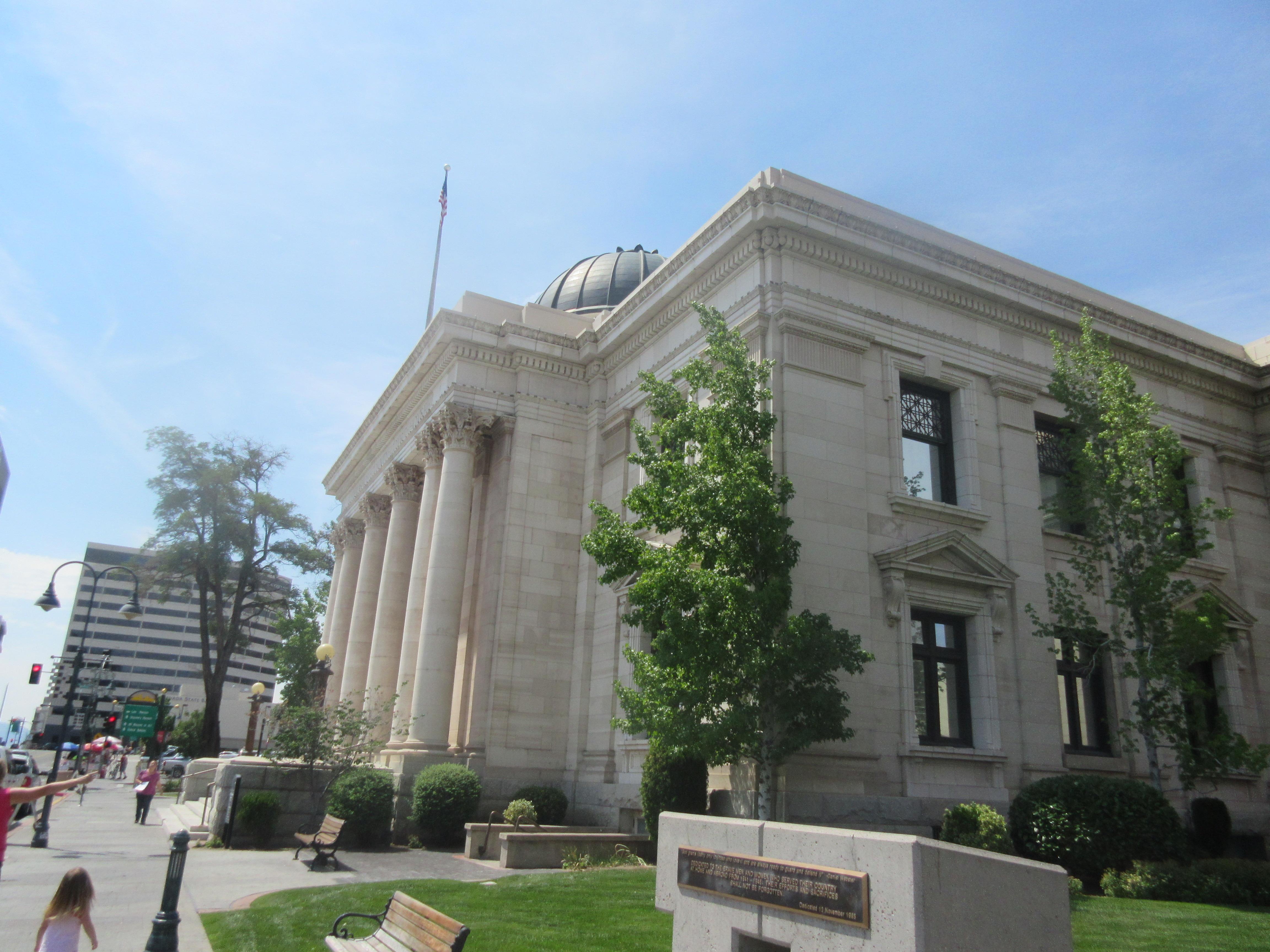 Washoe County Courthouse in Reno Washoe County Courthouse 200 S