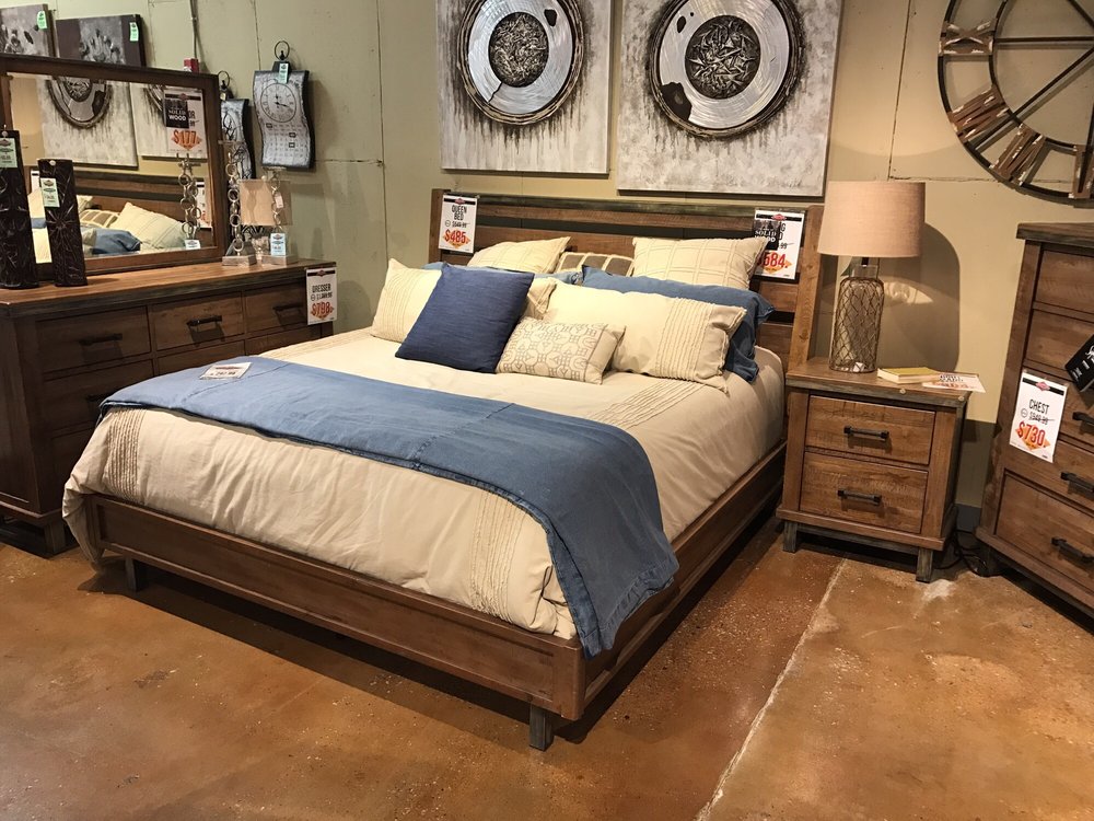 underpriced bedroom furniture set