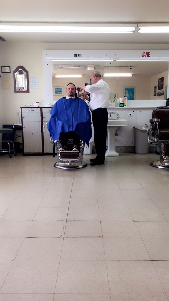 Renos Barber Shop in St Louis | Renos Barber Shop 3225 Ivanhoe Ave, Rear, St Louis, MO 63139 ...