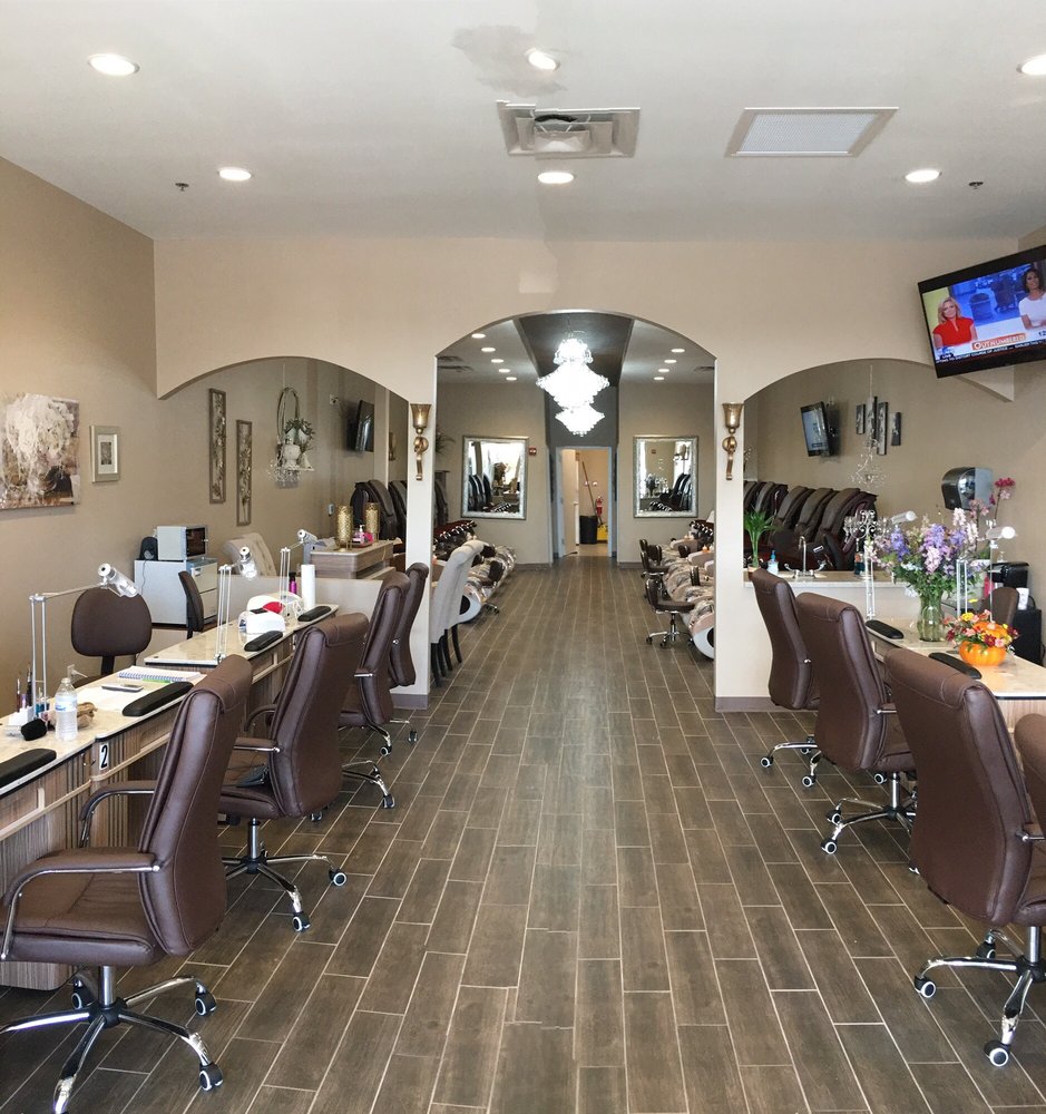 Posh Nails in Carmel | Posh Nails 11503 Spring Mill Rd, Carmel, IN