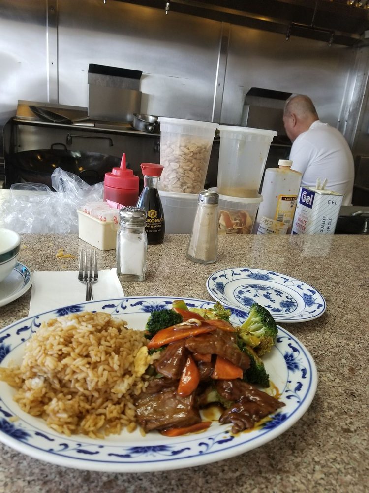 Golden Rice Bowl Chinese Restaurant in Lauderdale Lakes Golden Rice