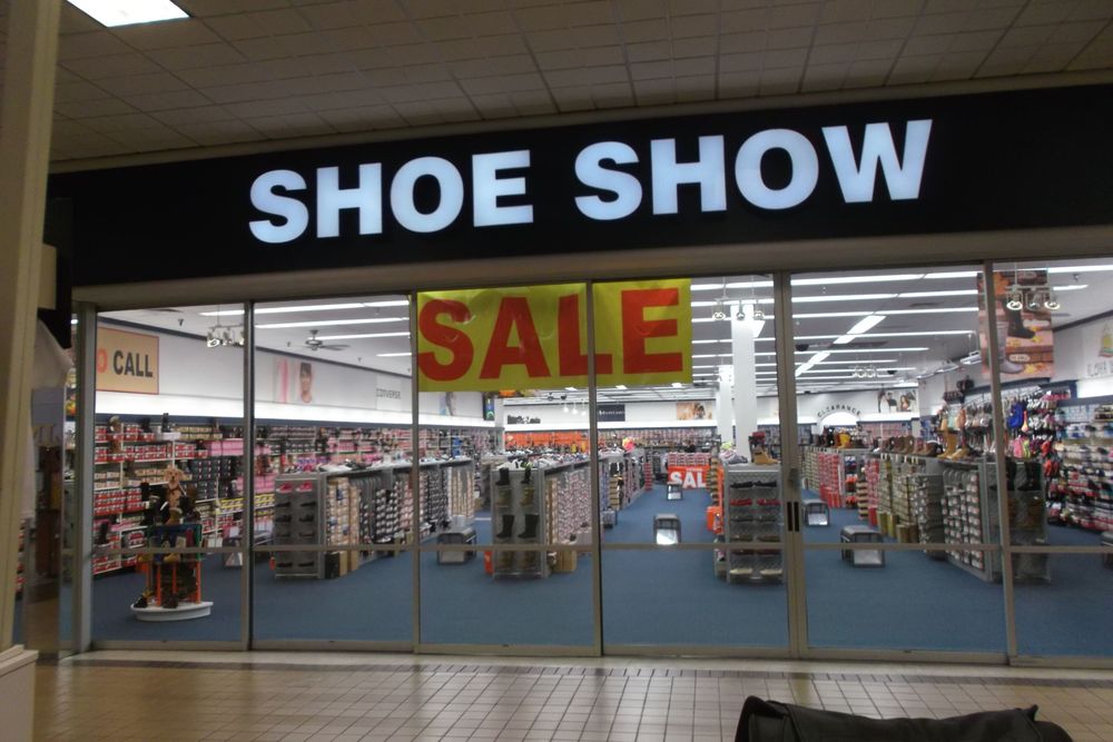 Shoe Show in Lumberton | Shoe Show Biggs Park Mall, Lumberton, NC 28358 ...