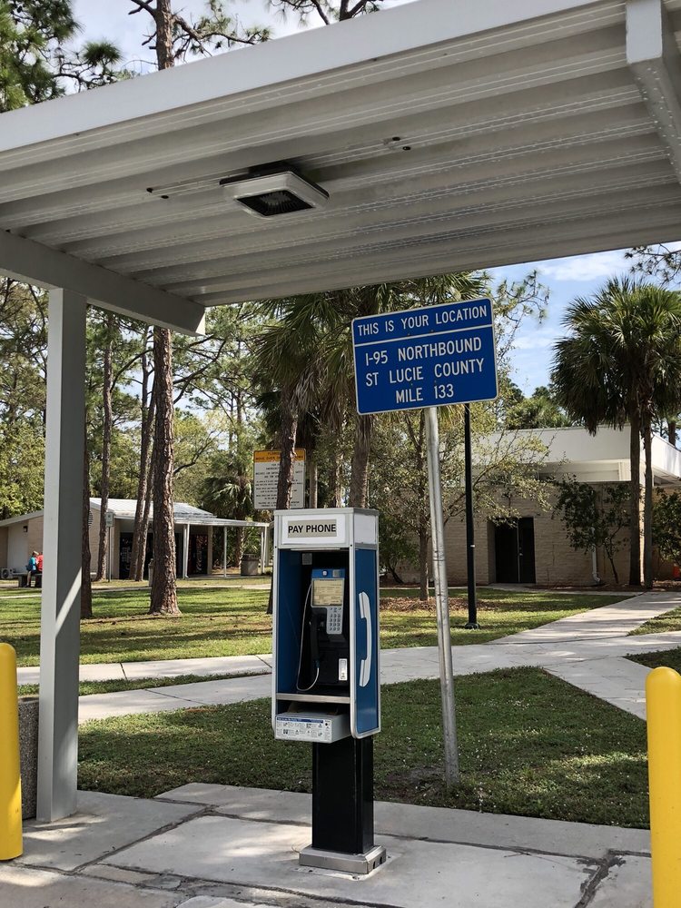 nearest rest area on i 95