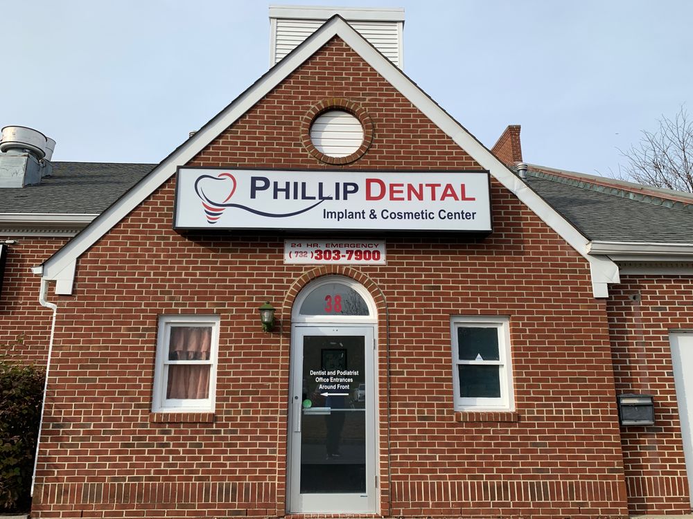 Phillip Dental Implant & Cosmetic Center in Freehold Phillip Dental