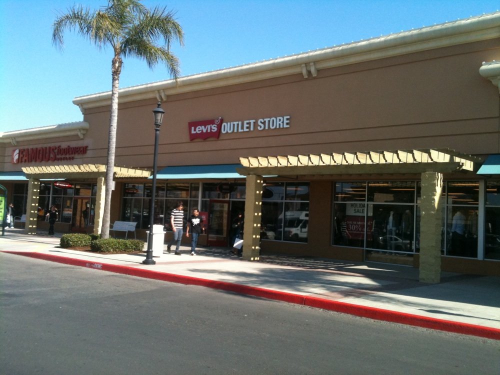 Levi&#39;s Outlet Store in Tulare | Levi&#39;s Outlet Store 1407 Retherford St, Tulare, CA 93274 Yahoo ...