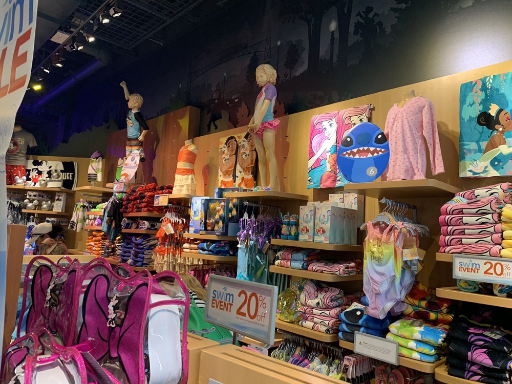 Disney Store in Roseville | Disney Store 1151 Galleria Blvd, Roseville ...