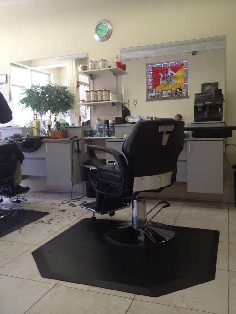 Gino's Hair Styling in Highwood | Gino's Hair Styling 256 Waukegan Ave