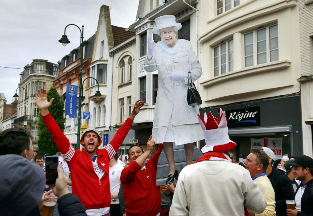 England fans with Queen cutout near Lens stadium - Euro 2016 - Group B