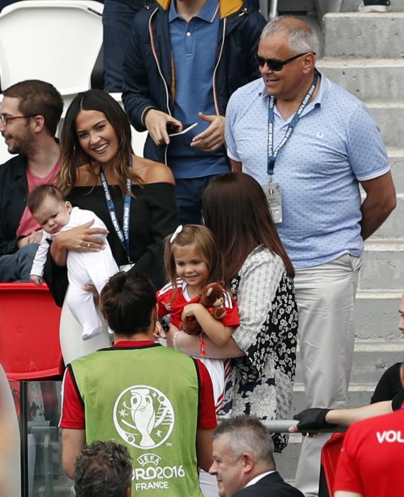Wales' Gareth Bale meets his wife Emma Rhys-Jones and family before the match