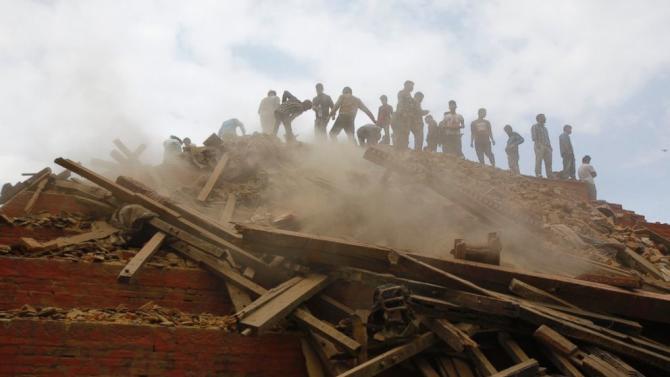 Nepal Earthquake: Death Toll Jumps Over 2,100 - Yahoo