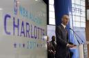 Foto de archivo del 23 de junio de 2015, cuando el comisionado de la NBA Adam Silver anunciaba que Charlotte, Carolina del Norte, iba a ser la sede del Juego de Estrellas de 2017. (AP Foto/Chuck Burton)