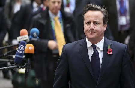 El primer ministro británico, David Cameron, llega a un cumbre de la Unión Europea en Bruselas