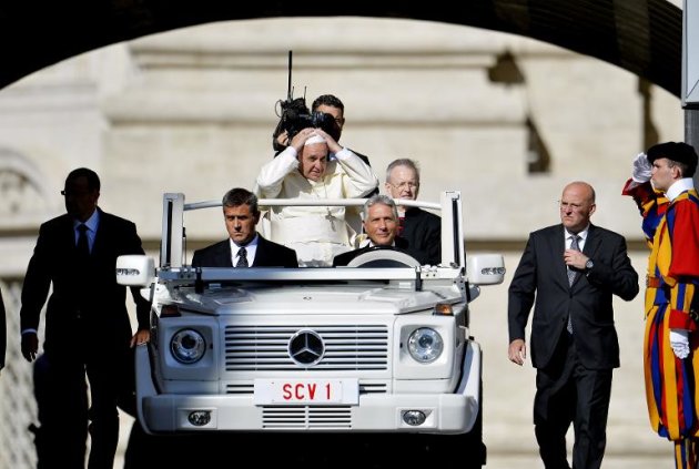 O papa Francisco antes da audiência geral na praça de São Pedro no dia 3 de setembro