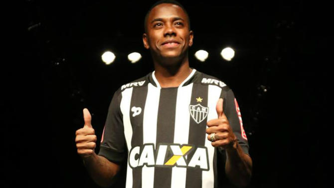 Sempre quis o Galo: HÃ¡ dez anos, Robinho previu futuro no AtlÃ©tico-MG e provocou o Cruzeiro