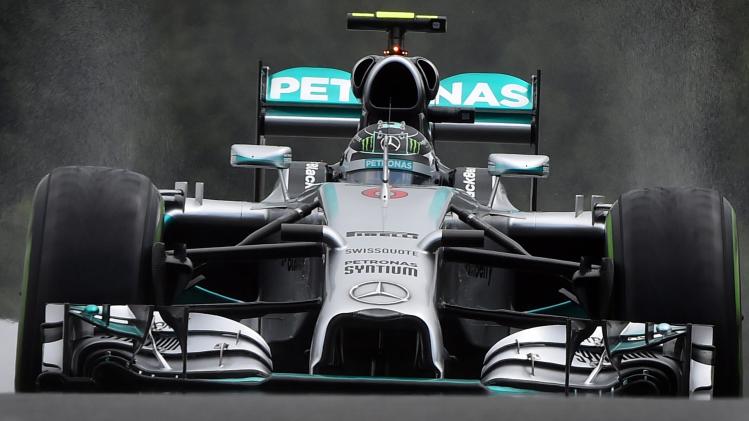 Fórmula 1 - Mercedes se hace el haraquiri en Spa