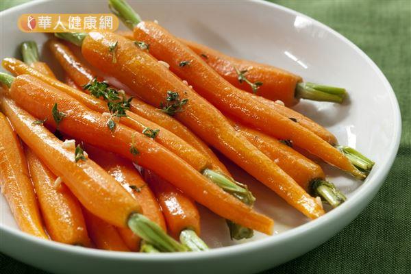 紅蘿蔔又稱「東方小人參」，是營養豐富的肉質根作蔬菜。