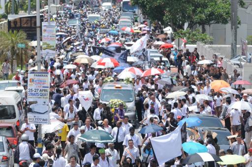 In funeral procession, thousands chant ‘Karpal Singh! Karpal Singh! Karpal Singh’ (VIDEO)