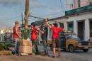 El director cubano Ricardo Figueredo graba en una calle de La Habana el 9 de enero de 2015