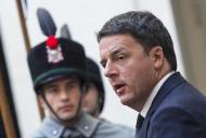 Italian premier Matteo Renzi waits for Vietnam's President Tran Dai Quang at Rome's Palazzo Chigi, Government office, Wednesday, Nov. 23, 2016. (Angelo Carconi/ ANSA via AP)