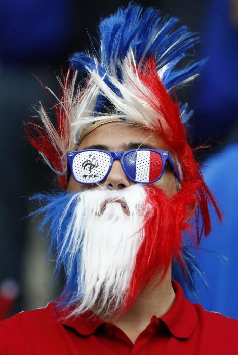 France fan before the game