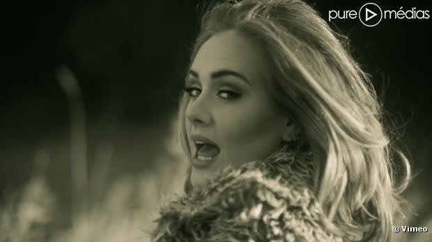 Hello" : Adele de retour avec un clip signÃ© Xavier Dolan