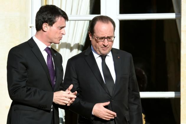 Manuel Valls et François Hollande le 26 novembre 2015 à l'Elysée à Paris