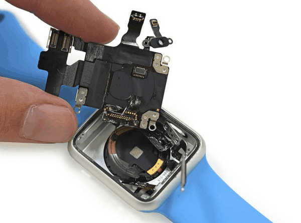 Apple Watch 發貨，你忍心把錶盤拆開看看裡面的構造嗎？我忍心！