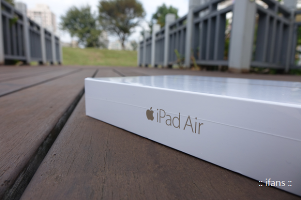 最輕薄蘋果 iPad Air 2 開箱！僅 0.61 公分的平板電腦太銷魂啦！12/10 台灣開賣...