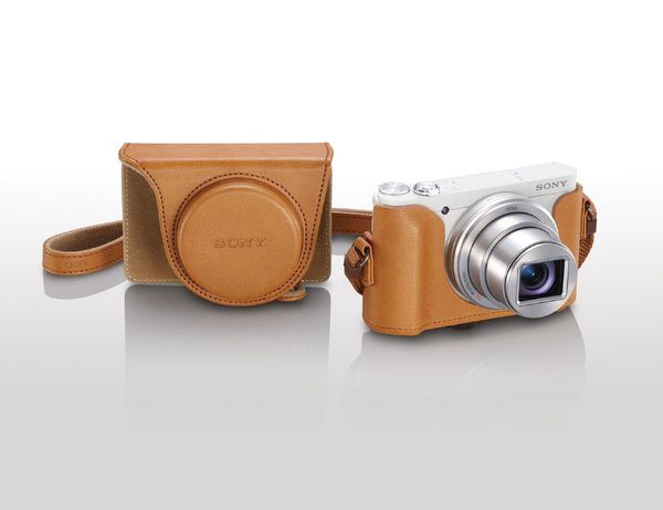 全球最輕巧 旅遊自拍機 Sony DSC-HX90V、WX500登台