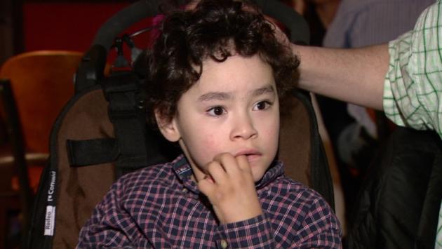 Calgary boy with rare disease inspires volunteers to 'give 