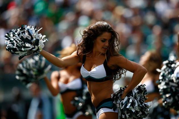 Eagles cheerleaders