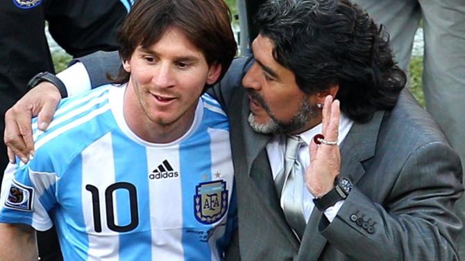 Risultati immagini per maradona messi