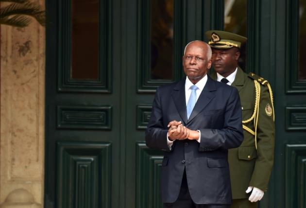 José Eduardo dos Santos, inflexible chef de l'Angola depuis 36 ans, va partir en 2018