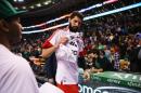 Nikola Mirotic, de los Chicago Bulls, abandona la cancha tras un partido de la NBA contra los Celtics jugado el 16 de enero de 201 en Boston (EEUU)