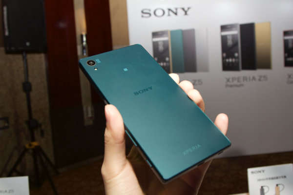 4K萤幕初体验!Sony Xperia Z5 上市超吸睛 - Ya