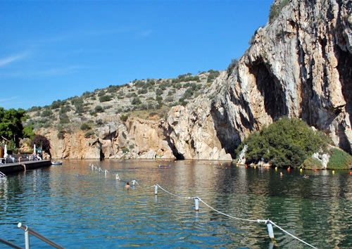 Το μυστήριο της λίμνης της Βουλιαγμένης