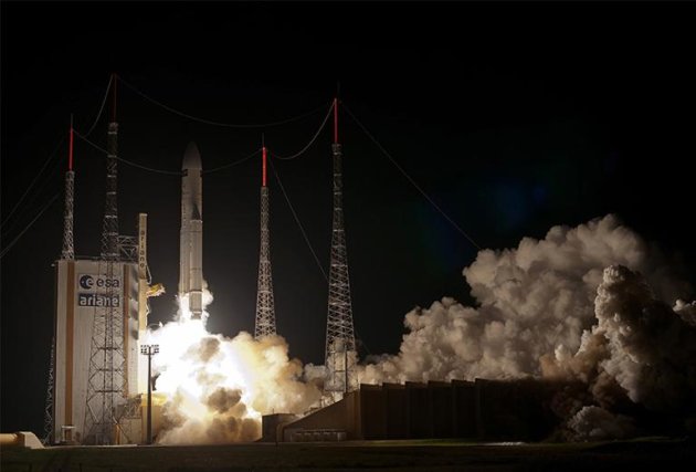 Picture taken and released on July 29, 2014 by the European Space Agency (ESA) shows an Ariane 5 ES heavy rocket carrying the Automated Transfer Vehicle ATV-5 Georges Lemaitre lifting off from the launch pad at the ESA base in Kourou, French Guiana